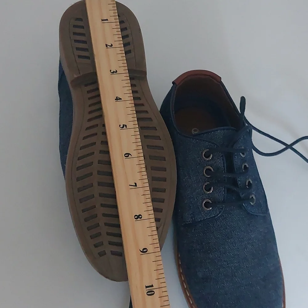 Bruno marck Dress Shoes oxford  uniforms boys size 3‎